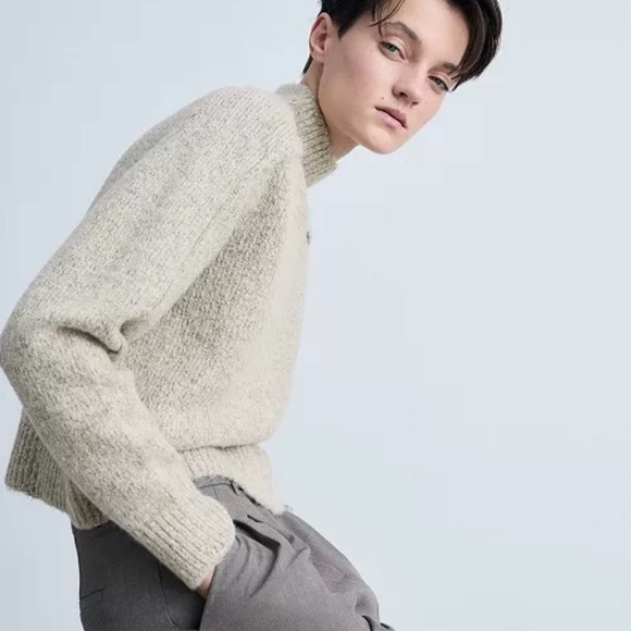 NWT MANGO
Women's Perkins Neck Knitted Sweater - Picture 2 of 9